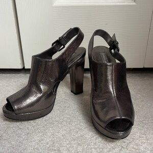 Banana Republic Elegant Metallic Pewter Peep-Toe Slingback Heels